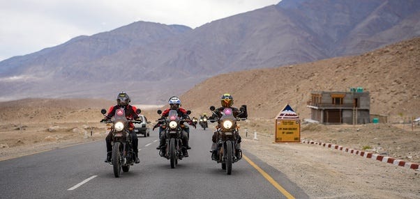 Delhi to Leh Ladakh Bike Tour