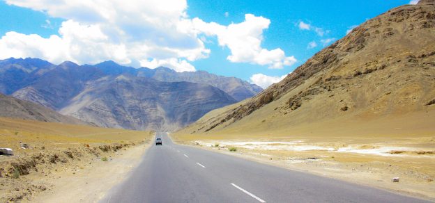 Srinagar Leh Highway