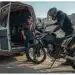 Stoneheadbikes mechanic providing Motorcycle roadside assistance (RSA) in India to a rider on a Royal Enfield Himalayan 450 along the Manali-Leh highway.
